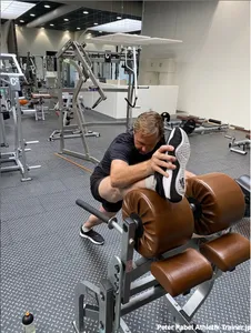 Athletiktraining Peter Pabel Headcoach Peter Pabel während eines Athletiktrainings